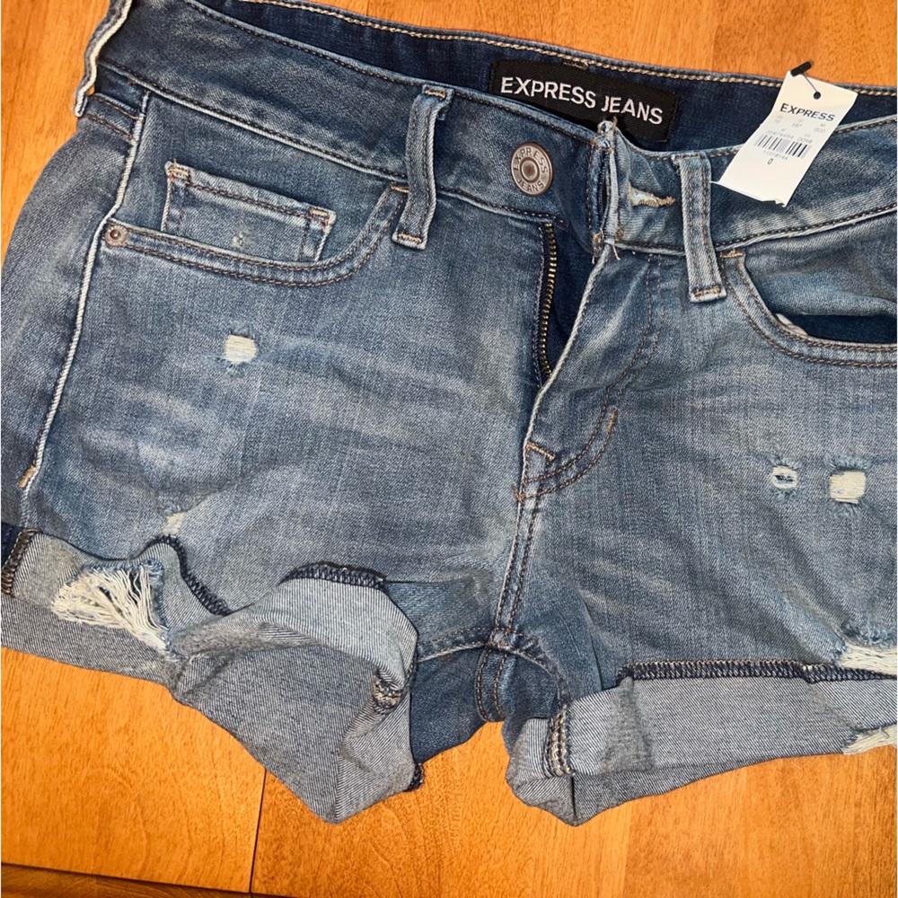NWT Express Women’s Denim Shorts size 0